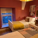 No 10 Bridge Street - Town Centre Apartment *