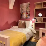 No 10 Bridge Street - Town Centre Apartment *